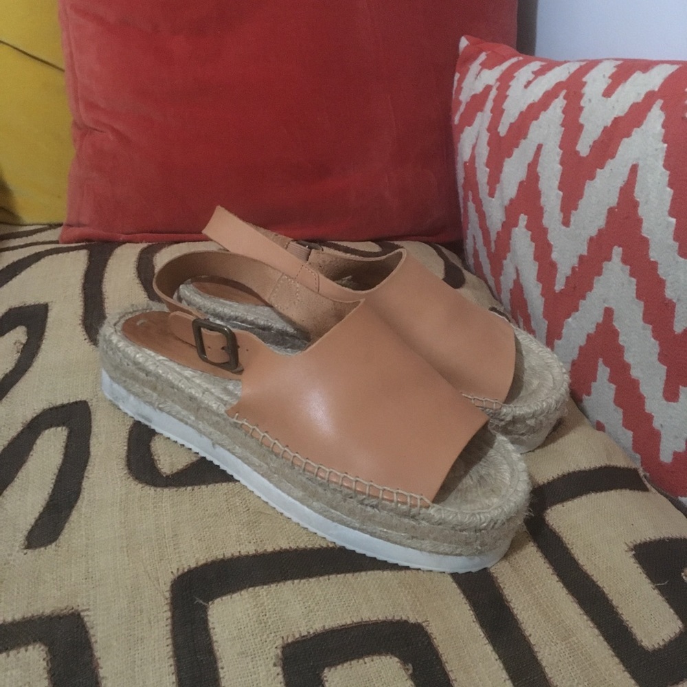 slingback platform espadrilles! Perfect for summer